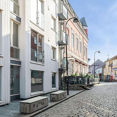 Koselig Og Sentralt Midt I Fargegaten 스타방에르 외부 사진